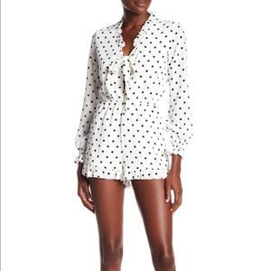 Romeo & Juliete Couture Long Sleeve Romper Sz.M